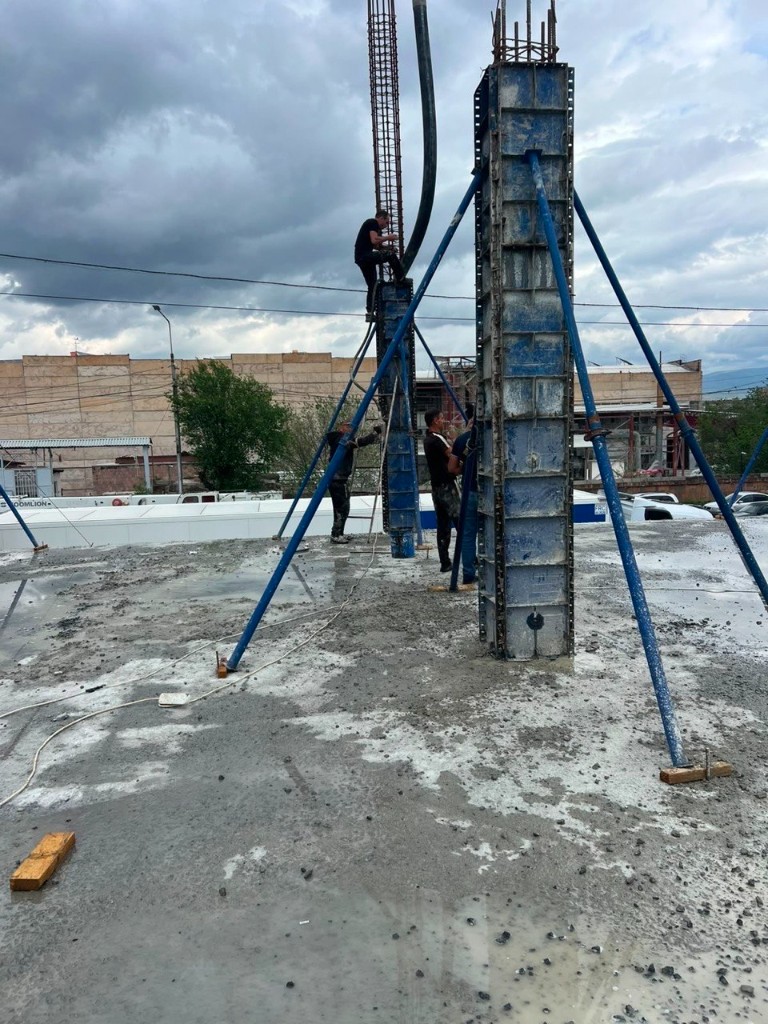 Construction process, Elsa electronics store