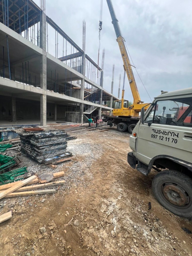 Construction process, Elsa electronics store