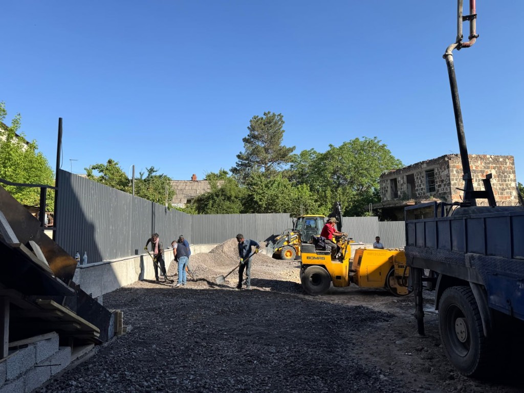 Construction process, Z. Kanakertsi 50
