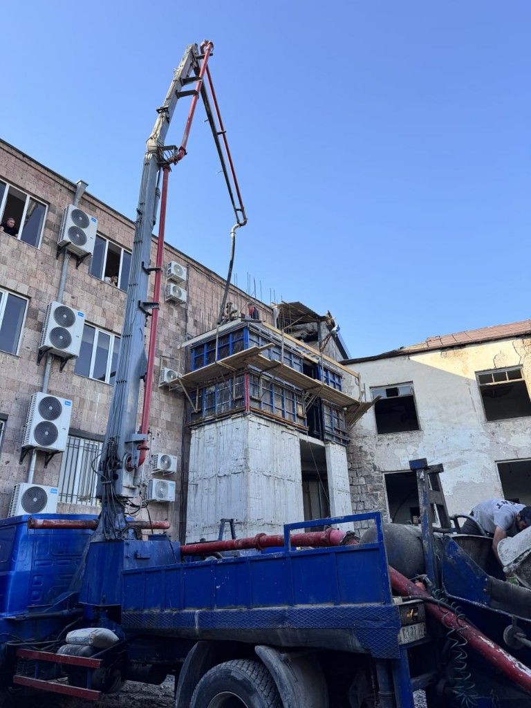 Construction process, Z. Kanakertsi 50